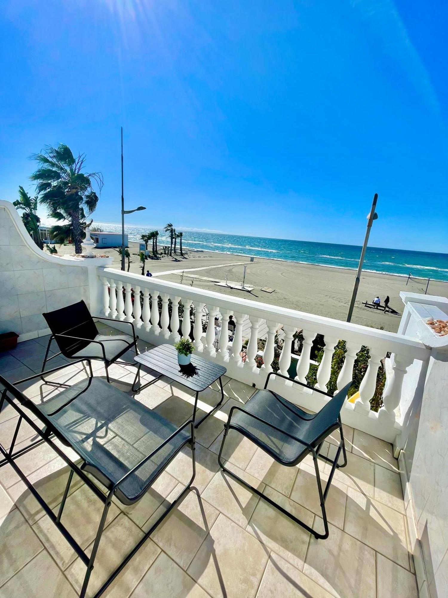 Apartamento Frontal Al Mar - Torrox Costa ภายนอก รูปภาพ