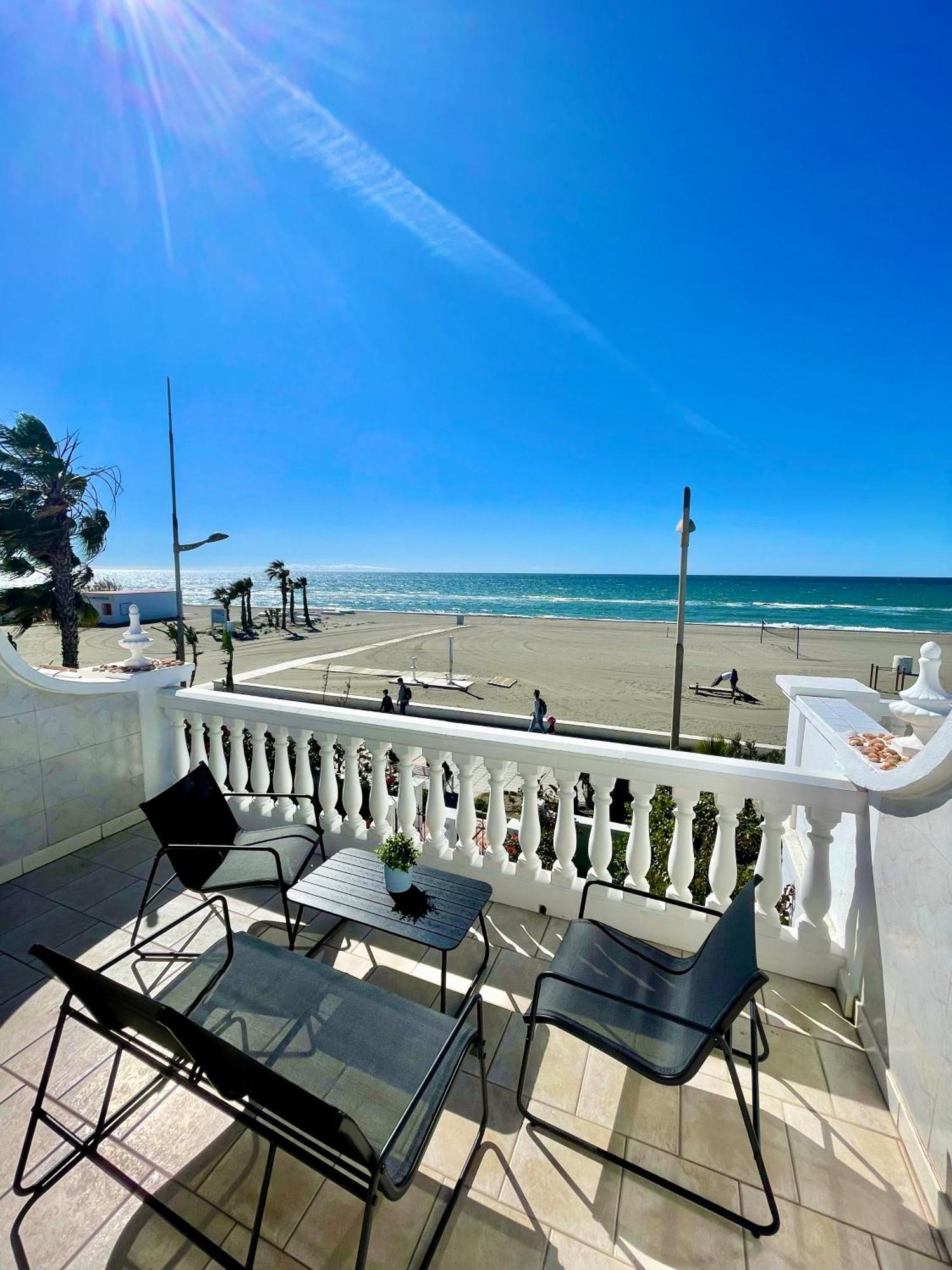 Apartamento Frontal Al Mar - Torrox Costa ภายนอก รูปภาพ