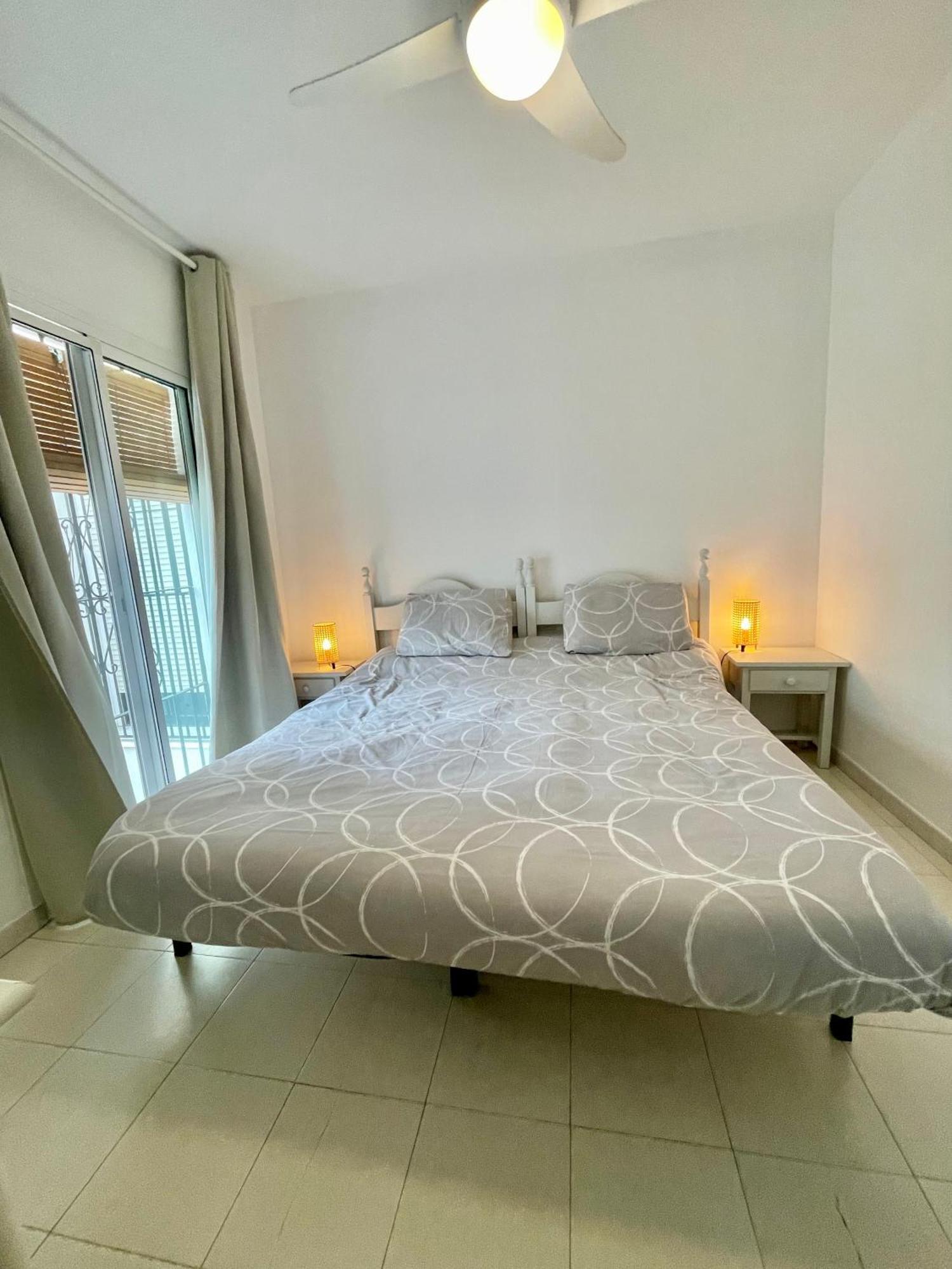 Apartamento Frontal Al Mar - Torrox Costa ภายนอก รูปภาพ